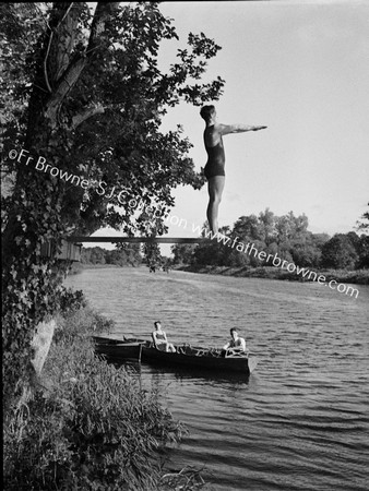 DIVING INTO RIVER BARROW